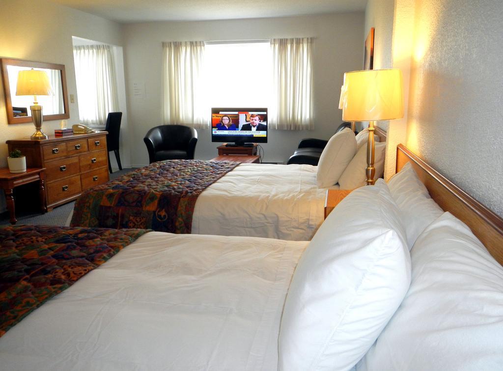 Mayfair Motel 빅토리아 외부 사진