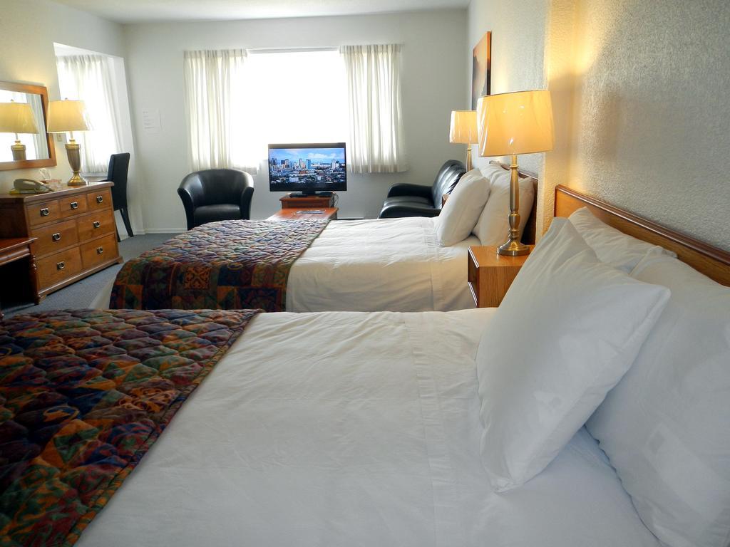 Mayfair Motel 빅토리아 외부 사진