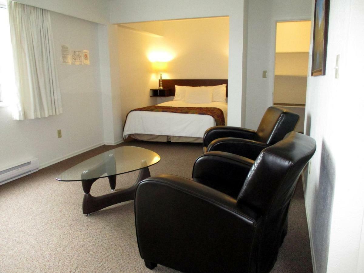 Mayfair Motel 빅토리아 외부 사진
